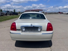 Used 2006 Lincoln Town Car 4d Sedan Signature Limited at Dime Down by Frank Leta near Bridgeton, MO