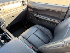 Used 2024  Ford Expedition XLT 4x4 at Dime Down by Frank Leta near Bridgeton&comma; MO