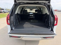 Used 2025  Ford Expedition Platinum 4x4 at Dime Down by Frank Leta near Bridgeton&comma; MO