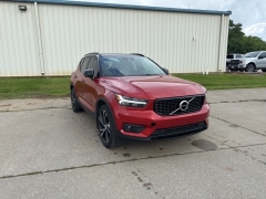 Used 2021 Volvo XC40 T5 AWD R-Design at Dime Down by Frank Leta near Bridgeton, MO