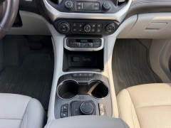 Used 2021  GMC Acadia FWD 4dr SLT at Dime Down by Frank Leta near Bridgeton&comma; MO