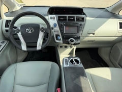 Used 2012  Toyota Prius v 5dr Wgn Two &lpar;Natl&rpar; at Dime Down by Frank Leta near Bridgeton&comma; MO