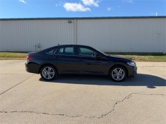 Used 2024  Volkswagen Jetta SE Auto at Dime Down by Frank Leta near Bridgeton&comma; MO