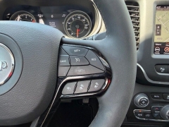 Used 2023  Jeep Cherokee Altitude Lux 4x4 at Dime Down by Frank Leta near Bridgeton&comma; MO