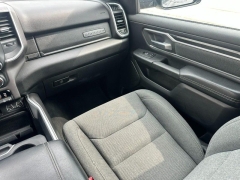 Used 2020  Ram 1500 Big Horn 4x4 Crew Cab 5'7" Box at Dime Down by Frank Leta near Bridgeton&comma; MO