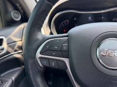 Used 2021  Jeep Grand Cherokee Limited 4x4 at Dime Down by Frank Leta near Bridgeton&comma; MO