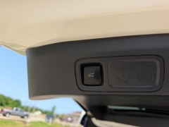 Used 2023  Ford Expedition Max Platinum 4x4 at Dime Down by Frank Leta near Bridgeton&comma; MO