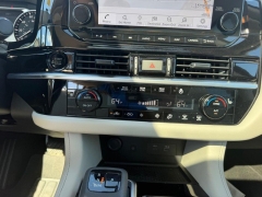 Used 2025  Nissan Pathfinder SL 4WD at Dime Down by Frank Leta near Bridgeton&comma; MO