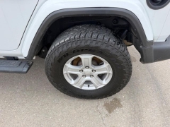 Used 2019  Jeep Wrangler Unlimited Sport S 4x4 at Dime Down by Frank Leta near Bridgeton&comma; MO