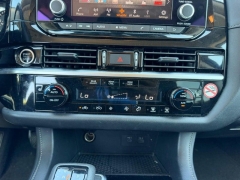 Used 2024  Nissan Pathfinder SV 2WD at Dime Down by Frank Leta near Bridgeton&comma; MO