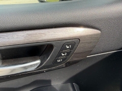 Used 2021  Toyota Highlander Platinum AWD at Dime Down by Frank Leta near Bridgeton&comma; MO