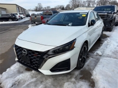  2024 Nissan Altima 2.5 SR AWD Sedan at Dime Down by Frank Leta near Bridgeton, MO