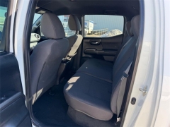 Used 2016  Toyota Tacoma 4WD Double Cab V6 AT TRD Sport &lpar;Natl&rpar; at Dime Down by Frank Leta near Bridgeton&comma; MO