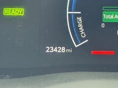 Used 2025  Toyota Camry XLE AWD at Dime Down by Frank Leta near Bridgeton&comma; MO