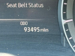 Used 2021  Toyota Highlander XLE AWD at Dime Down by Frank Leta near Bridgeton&comma; MO