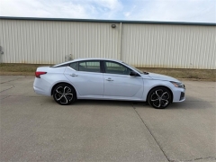 Used 2023  Nissan Altima 2&period;5 SR Sedan at Dime Down by Frank Leta near Bridgeton&comma; MO