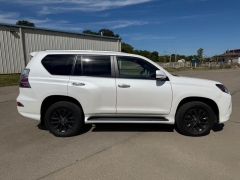 Used 2023  Lexus GX GX 460 Premium 4WD at Dime Down by Frank Leta near Bridgeton&comma; MO