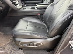 Used 2024  Jeep Wagoneer Series II 4x4 at Dime Down by Frank Leta near Bridgeton&comma; MO