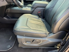 Used 2022  Ford Expedition Max Platinum 4x4 at Dime Down by Frank Leta near Bridgeton&comma; MO