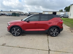Used 2021 Volvo XC40 T5 AWD R-Design at Dime Down by Frank Leta near Bridgeton, MO