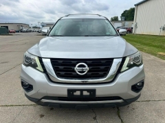 Used 2017  Nissan Pathfinder 4x4 SL at Dime Down by Frank Leta near Bridgeton&comma; MO