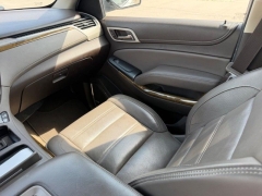 Used 2017  GMC Yukon 4d SUV 4WD Denali at Dime Down by Frank Leta near Bridgeton&comma; MO