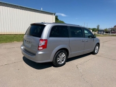 Used 2020  Dodge Grand Caravan 4d Wagon SXT at Dime Down by Frank Leta near Bridgeton&comma; MO
