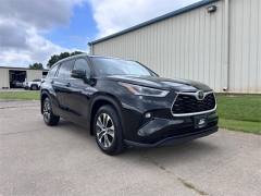 Used 2021 Toyota Highlander XLE AWD at Dime Down by Frank Leta near Bridgeton, MO