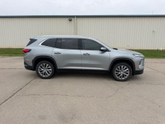 Used 2025  Buick Enclave FWD 4dr Preferred at Dime Down by Frank Leta near Bridgeton&comma; MO