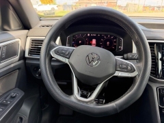 Used 2023  Volkswagen Atlas Cross Sport 2&period;0T SEL R-Line Black 4MOTION at Dime Down by Frank Leta near Bridgeton&comma; MO