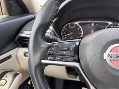 Used 2019  Nissan Altima 4d Sedan AWD 2&period;5L Platinum at Dime Down by Frank Leta near Bridgeton&comma; MO