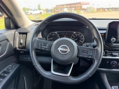 Used 2024  Nissan Pathfinder SV 4WD at Dime Down by Frank Leta near Bridgeton&comma; MO