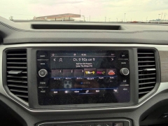 Used 2021  Volkswagen Atlas 3&period;6L V6 SE w&sol;Technology FWD &ast;Ltd Avail&ast; at Dime Down by Frank Leta near Bridgeton&comma; MO