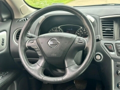 Used 2017  Nissan Pathfinder 4x4 SL at Dime Down by Frank Leta near Bridgeton&comma; MO