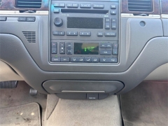 Used 2006 Lincoln Town Car 4d Sedan Signature Limited at Dime Down by Frank Leta near Bridgeton, MO