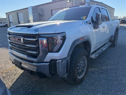 Used 2025 GMC Sierra 3500HD 4WD Crew Cab 159