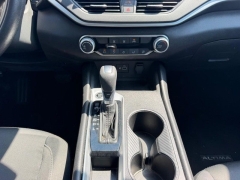 Used 2024  Nissan Altima 2&period;5 S Sedan at Dime Down by Frank Leta near Bridgeton&comma; MO