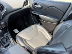 Used 2023  Jeep Cherokee Altitude Lux 4x4 at Dime Down by Frank Leta near Bridgeton&comma; MO