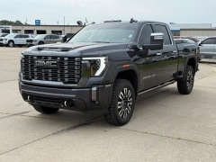 Used 2024  GMC Sierra 3500HD 4WD Crew Cab 159" Denali Ultimate at Dime Down by Frank Leta near Bridgeton&comma; MO