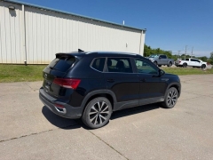 Used 2022  Volkswagen Taos SE 4MOTION at Dime Down by Frank Leta near Bridgeton&comma; MO