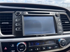 Used 2018 Toyota Highlander XLE V6 AWD (Natl) at Dime Down by Frank Leta near Bridgeton, MO