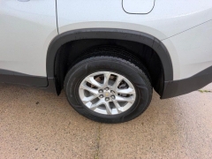 Used 2022  Chevrolet Traverse FWD 4dr LS w&sol;1FL at Dime Down by Frank Leta near Bridgeton&comma; MO