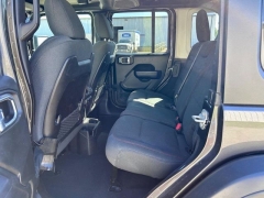 Used 2024  Jeep Wrangler Rubicon 4 Door 4x4 at Dime Down by Frank Leta near Bridgeton&comma; MO