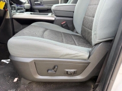 Used 2018  Ram 1500 Big Horn 4x4 Crew Cab 5'7" Box at Dime Down by Frank Leta near Bridgeton&comma; MO