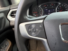 Used 2022  GMC Acadia FWD 4dr SLE at Dime Down by Frank Leta near Bridgeton&comma; MO