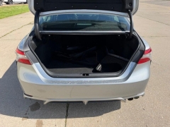 Used 2019  Toyota Camry SE Auto &lpar;Natl&rpar; at Dime Down by Frank Leta near Bridgeton&comma; MO