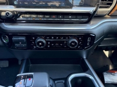 Used 2022  Chevrolet Silverado 1500 4WD Crew Cab 147" High Country at Dime Down by Frank Leta near Bridgeton&comma; MO