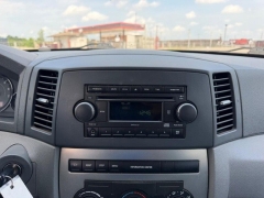 Used 2006  Jeep Grand Cherokee 4d SUV 2WD Laredo at Dime Down by Frank Leta near Bridgeton&comma; MO