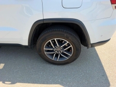 Used 2021  Jeep Grand Cherokee Limited 4x4 at Dime Down by Frank Leta near Bridgeton&comma; MO
