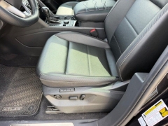Used 2023  Volkswagen Atlas Cross Sport 2&period;0T SEL R-Line Black 4MOTION at Dime Down by Frank Leta near Bridgeton&comma; MO